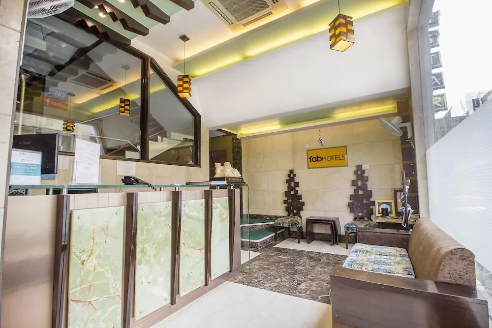 Hotel Sunstar Heights Delhi