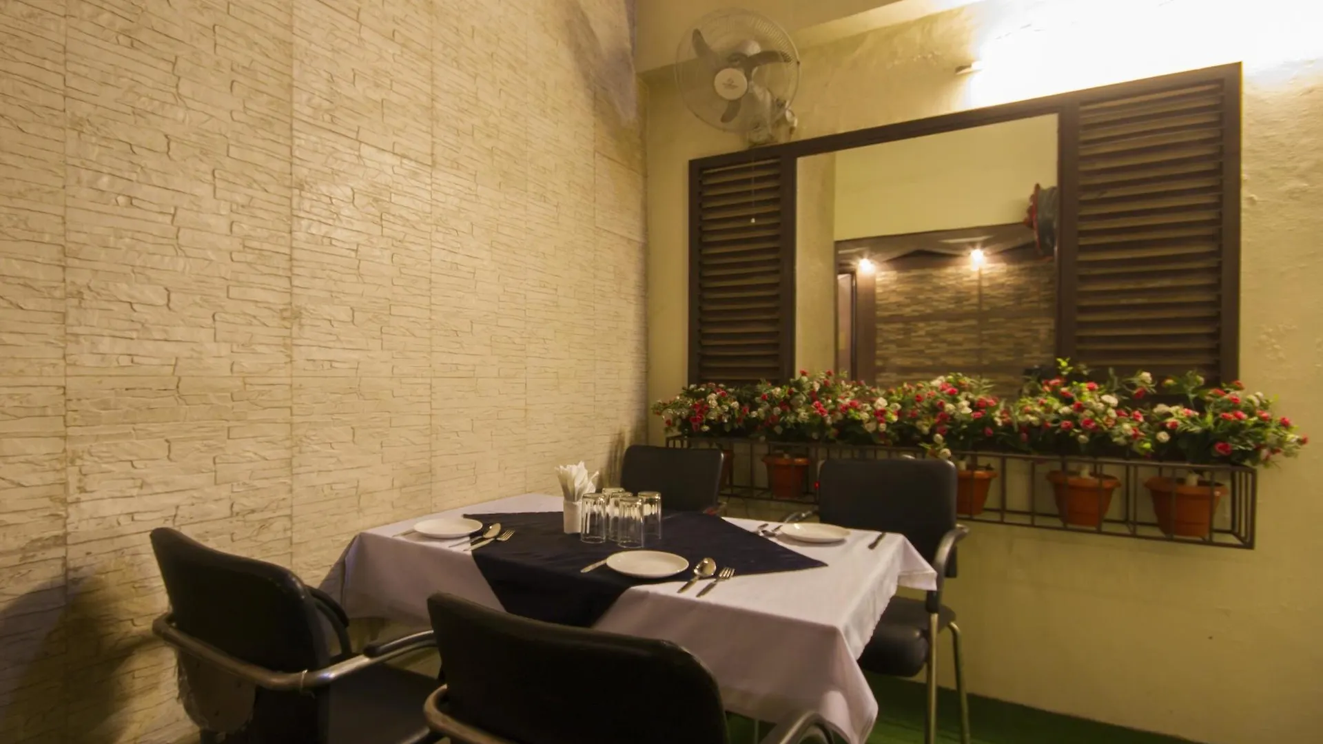 Hotel Sunstar Heights Delhi  Delhi (National Capital Territory of India)